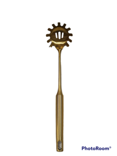 UTENSILIOS ACERO DORADO35CM 5270