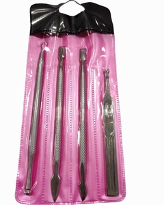 SET DE 4 REPUJADORES ACERO PARA UÑAS-CUTICULAS 7953693210801