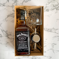 Whiskey Jack Daniel's 375ml + Copo + Dosador | Caixa de Kraft P na internet