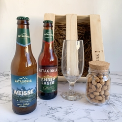 Cerveja Patagonia 355ml + Petiscos + Copo | Caixa de Madeira M - loja online