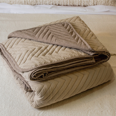 Cubrecama Quilt Reversible Queen - comprar online