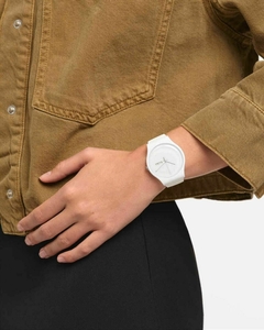 Reloj Swatch Unisex White Rebel SO29W704 - Joyel