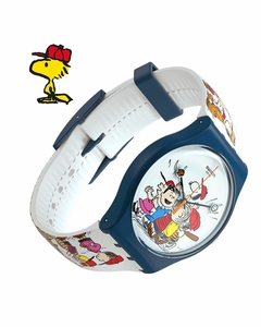 Reloj Swatch Unisex Snoopy Peanuts First Base So29z107 - Joyel