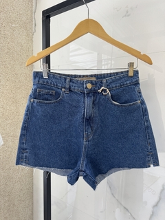 Short jeans na internet