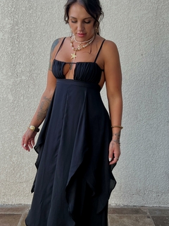 VESTIDO MIDI LARISSA PRETO - comprar online