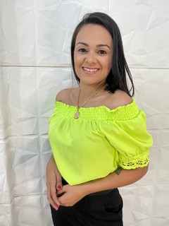 BLUSA VISCOSE COM RENDA VERDE NEON - comprar online