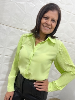 CAMISA SOCIAL VERDE LIMA