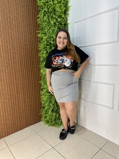 CAMISETA PLUSSIZE PRETA PODEROSA na internet