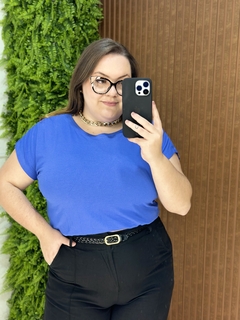 BLUSA BASICA COM ELASTICO AZUL BIC