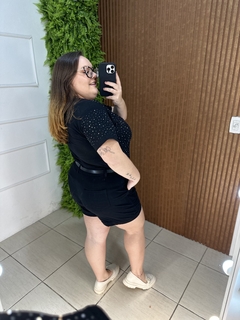 SHORT COM CINTO SARJADO ZARA COM ELASTANO PLUSSIZE PRETO