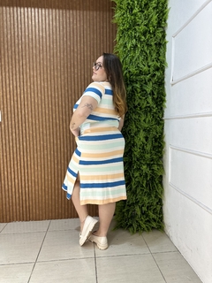 VESTIDO MIDI BÁSICO COM BOLSOS LISTRADO LARANJA/AZUL - comprar online