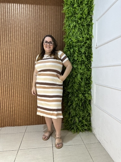 VESTIDO MIDI BÁSICO COM BOLSOS LISTRADO BEGE/MARROM