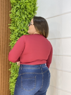 CALÇA BÁSICA PLUSSIZE na internet