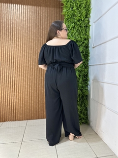 MACACÃO LONGO PLUSSIZE DUNA PRETO - comprar online