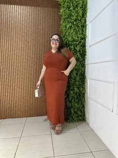 VESTIDO LONGO COM BOLSINHO TELHA