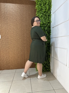 VESTIDO CAMISÃO VERDE MILITAR - comprar online