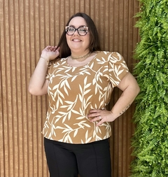 BLUSA PLUSSIZE DUNA ESTAMPADA BEGE