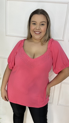 BLUSA COM BRILHOS ROSA CHICLE