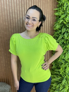 BLUSA COM MANGA PRINCESA DE BRILHOS VERDE LIMA