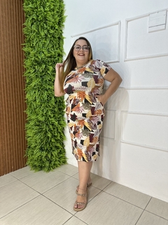 VESTIDO MIDI EM VISCOLYCRA ESTAMPADO FOLHAS COLORIDO