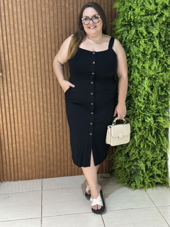 VESTIDO MIDI ALÇA COM BOTÕES PRETO