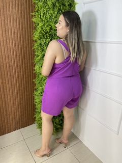 CONJUNTO SHORT/SAIA + TOPE ROXO - comprar online