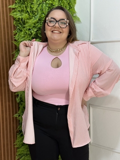 CAMISA PLUSSIZE CREPE SOCIAL LISTRADO ROSINHA