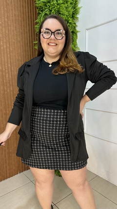 BLAZER JACARZINHO PLUSSIZE COM MANGA PRINCESA PRETO