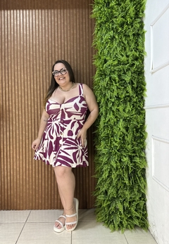 VESTIDO ALÇA COM BOTÕES FRONTAIS ESTAMPADO FUCSIA na internet