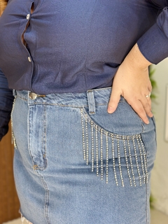 SAIA JEANS PLUSSIZE COM FRANJINHA DE BRILHOS na internet