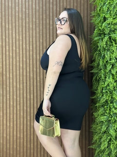 VESTIDO PLUS TUBINHO PRADA COM DRAPEDADO PRETO - comprar online