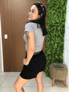 SHORT DE SARJA COM CINTO PRETO na internet