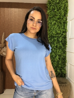 BLUSINHA MANGA JAPONESA AZUL CLARO