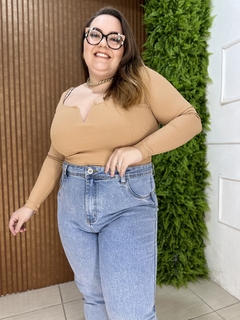 CALÇA SKINNY PLUSSIZE COM BRILHO - comprar online