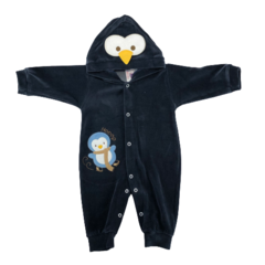 MACACÃO PLUSH BORDADO COM CAPUZ CELUI BABY PINGUIN MARINHO - Guili Guili