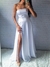 Vestido de noiva minimalista tomara que caia branco acetinado com fenda simples