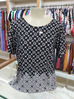 Blusa feminina ligante estampa preta