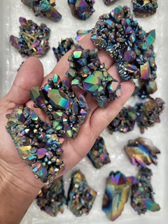 Aura Clusters