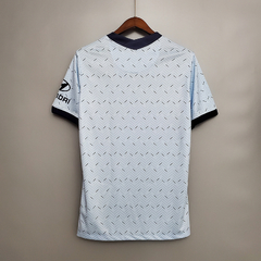 Camisa Chelsea Away 20-21 na internet