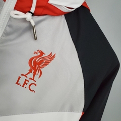 Corta Vento Liverpool Branco na internet