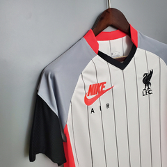 Camisa Liverpool Fourth 20-21 na internet