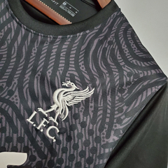 Camisa Liverpool Goleiro 20-21 na internet