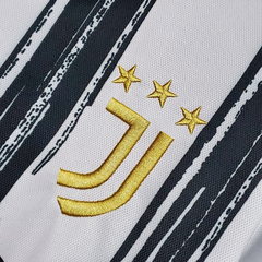 Camisa Juventus Home 20-21 na internet