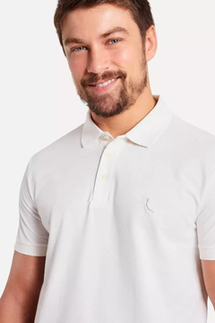 Polo Reserva Básica Off White na internet