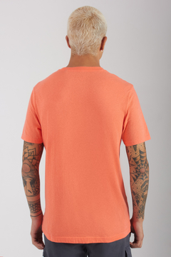 Camiseta Original Penguin Alto Relevo Laranja - comprar online