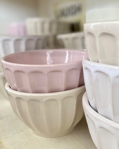 Compotera de ceramica rosa pastel