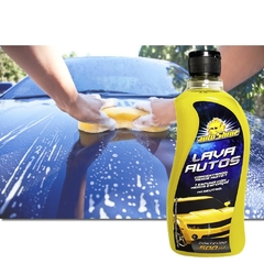 Shampoo pH Neutro Lava Autos Concentrado AutoShine 500ml - comprar online