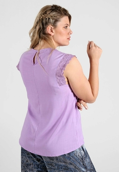 361 - Blusa Bianca de Lino con lycra - comprar online