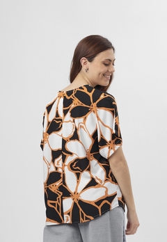 Imagen de 609EST2 - Blusa Ninas de Lino estampado