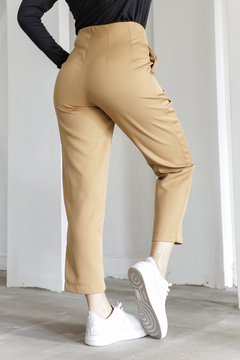 Imagen de 740 - Pantalon Sastrero Enola Crepe Zara